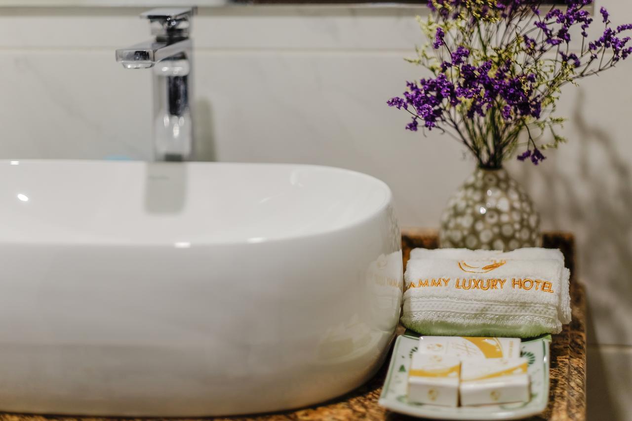 Sammy Luxury Hotel Hanoi Buitenkant foto